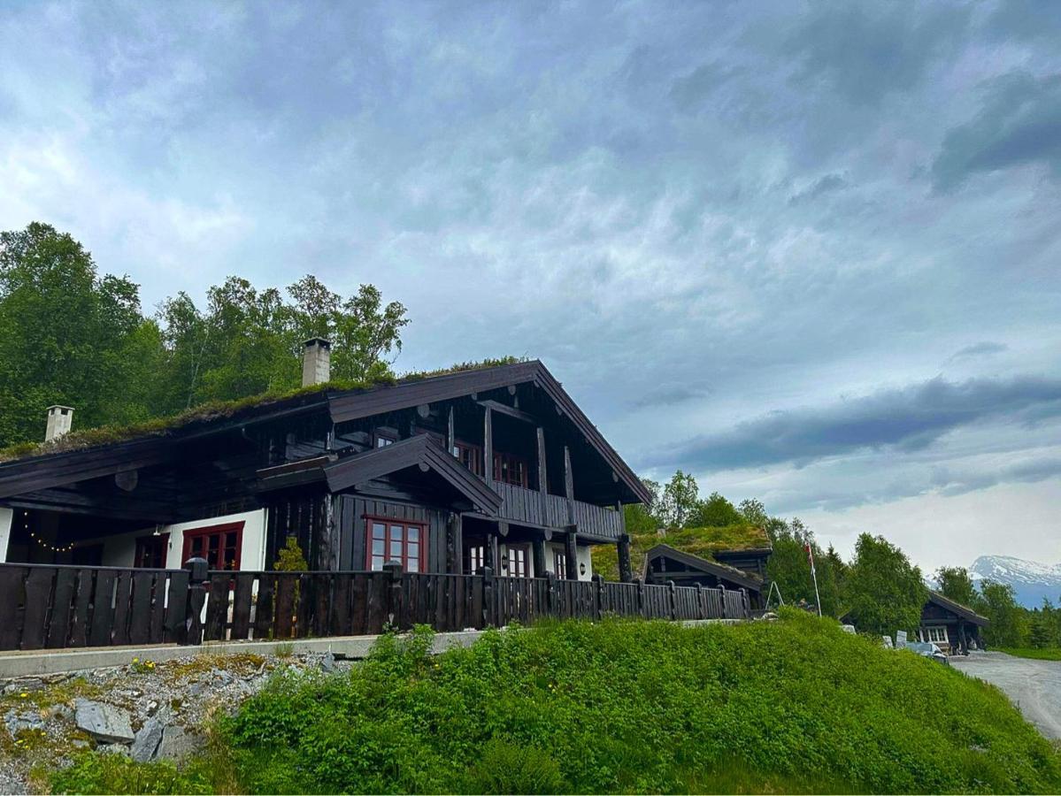 Roalden Mountain Lodge ストランダ エクステリア 写真